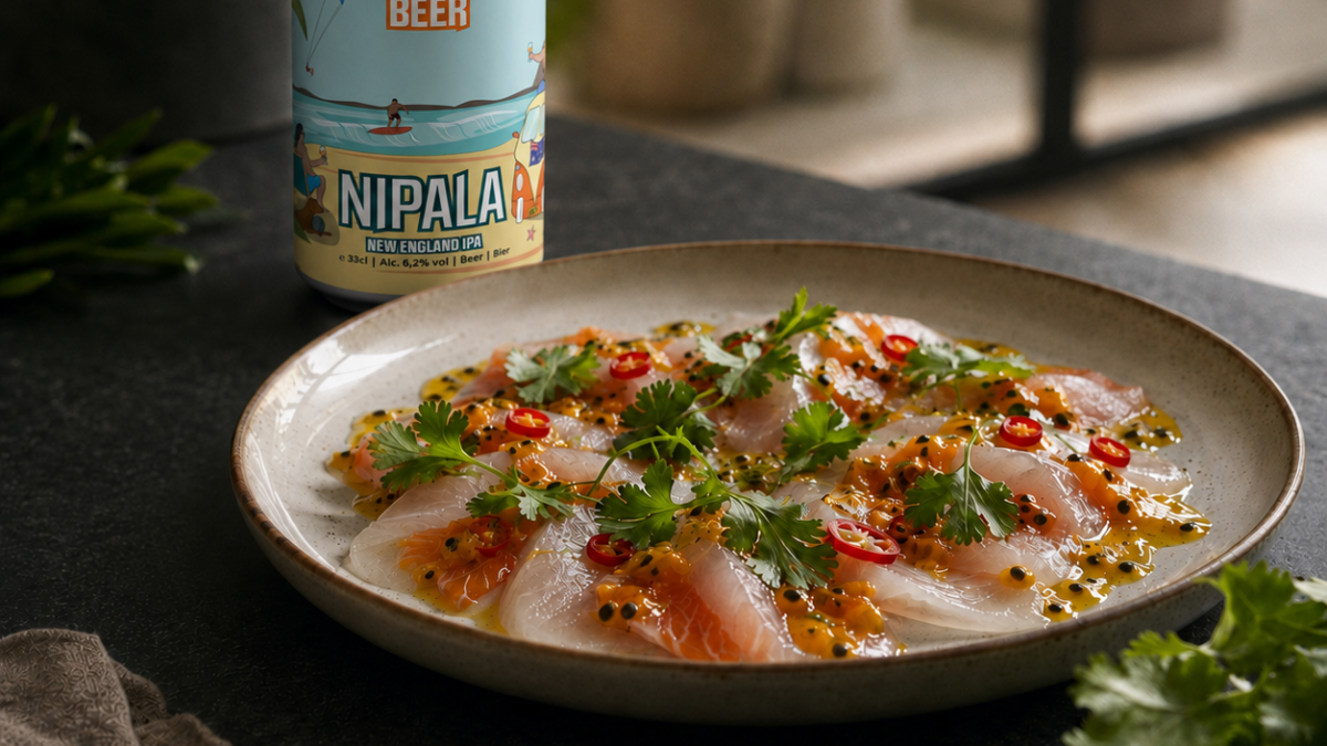 Hamachi of zalm crudo met passievrucht, chili en koriander. Foodpairing met Jake's Beer Nipala.
